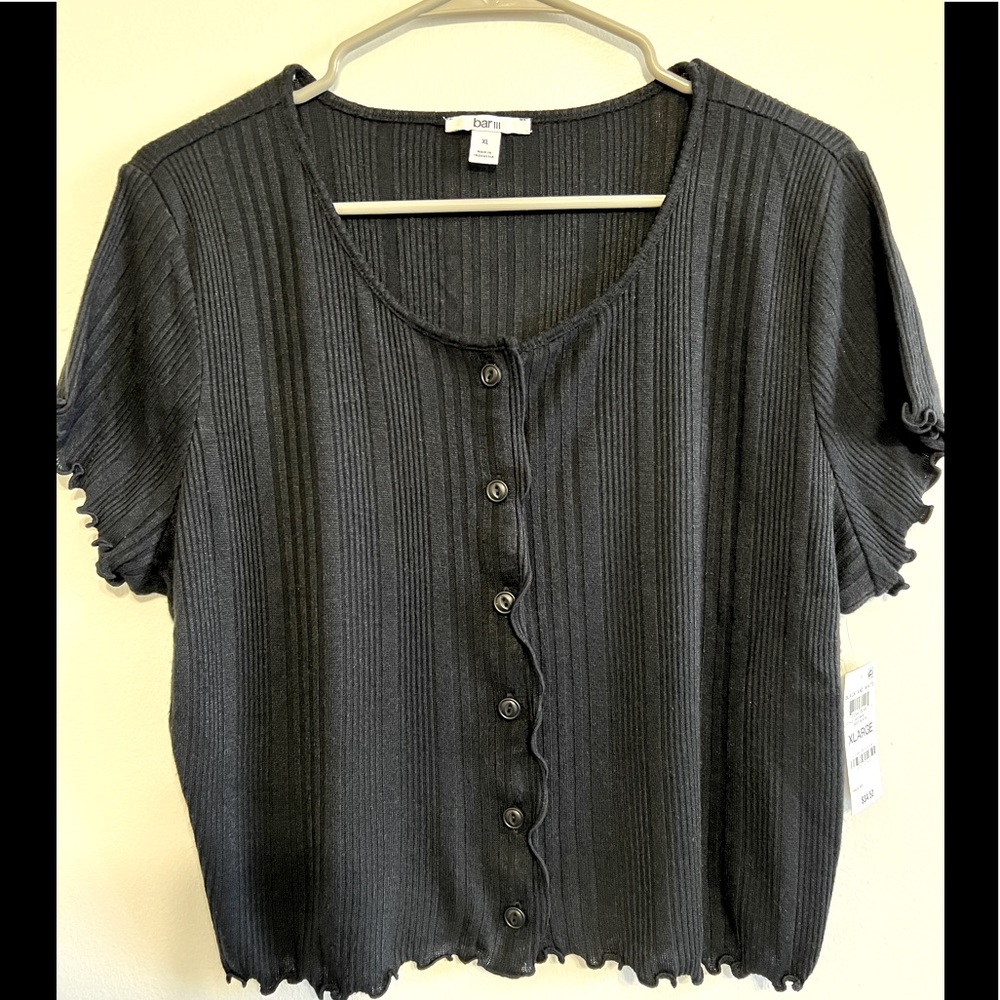 NWT button crop top